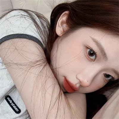 恋综女嘉宾被曝剧本造假，凌晨音乐节目现场画面流出